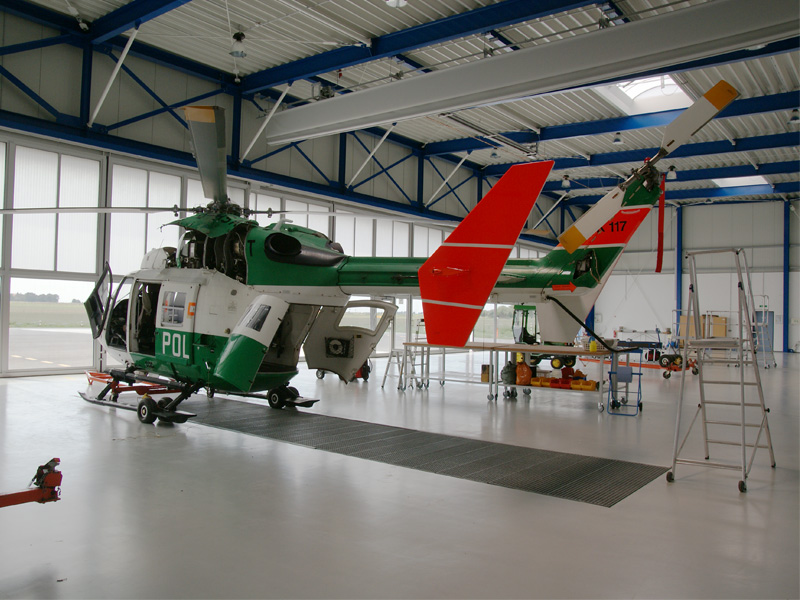 Hallenprofis - Gewerbebau - Hubschrauberstaffel des Landes Sachsen-Anhalt